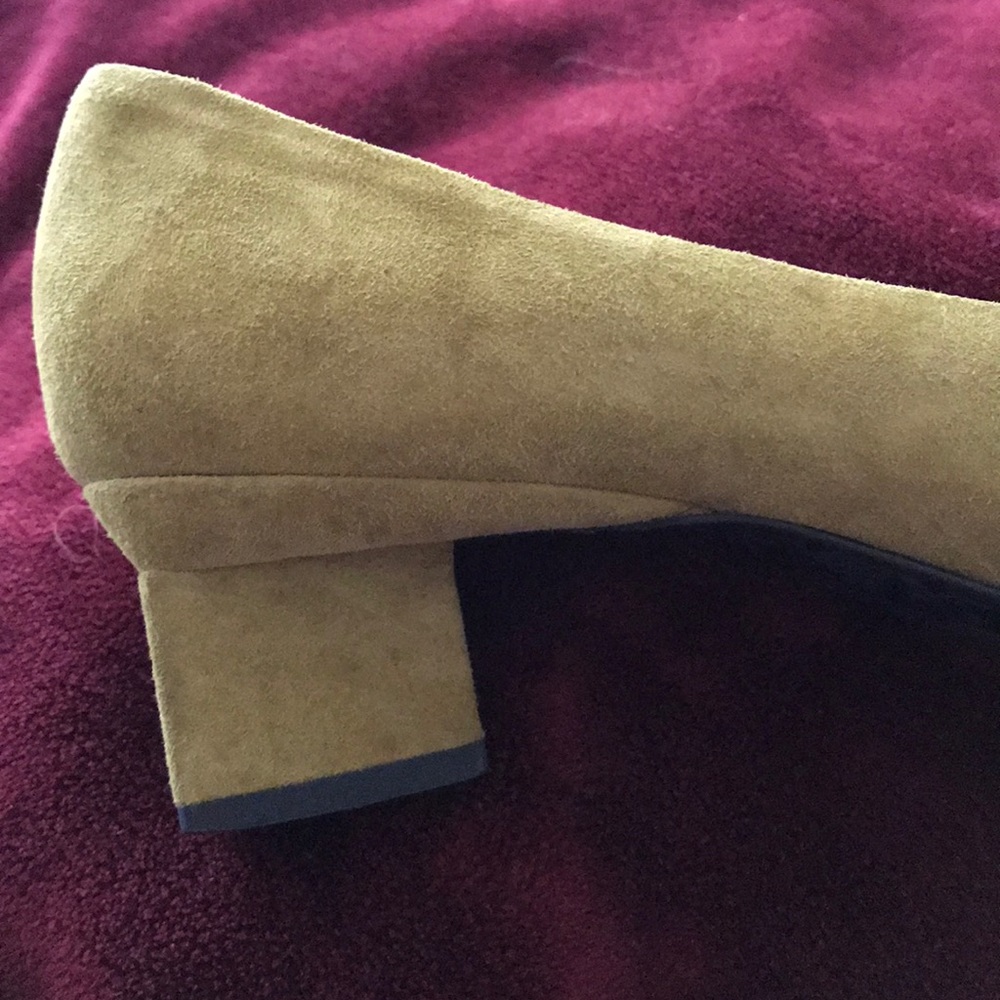 Shoes - Picture 6 of 6